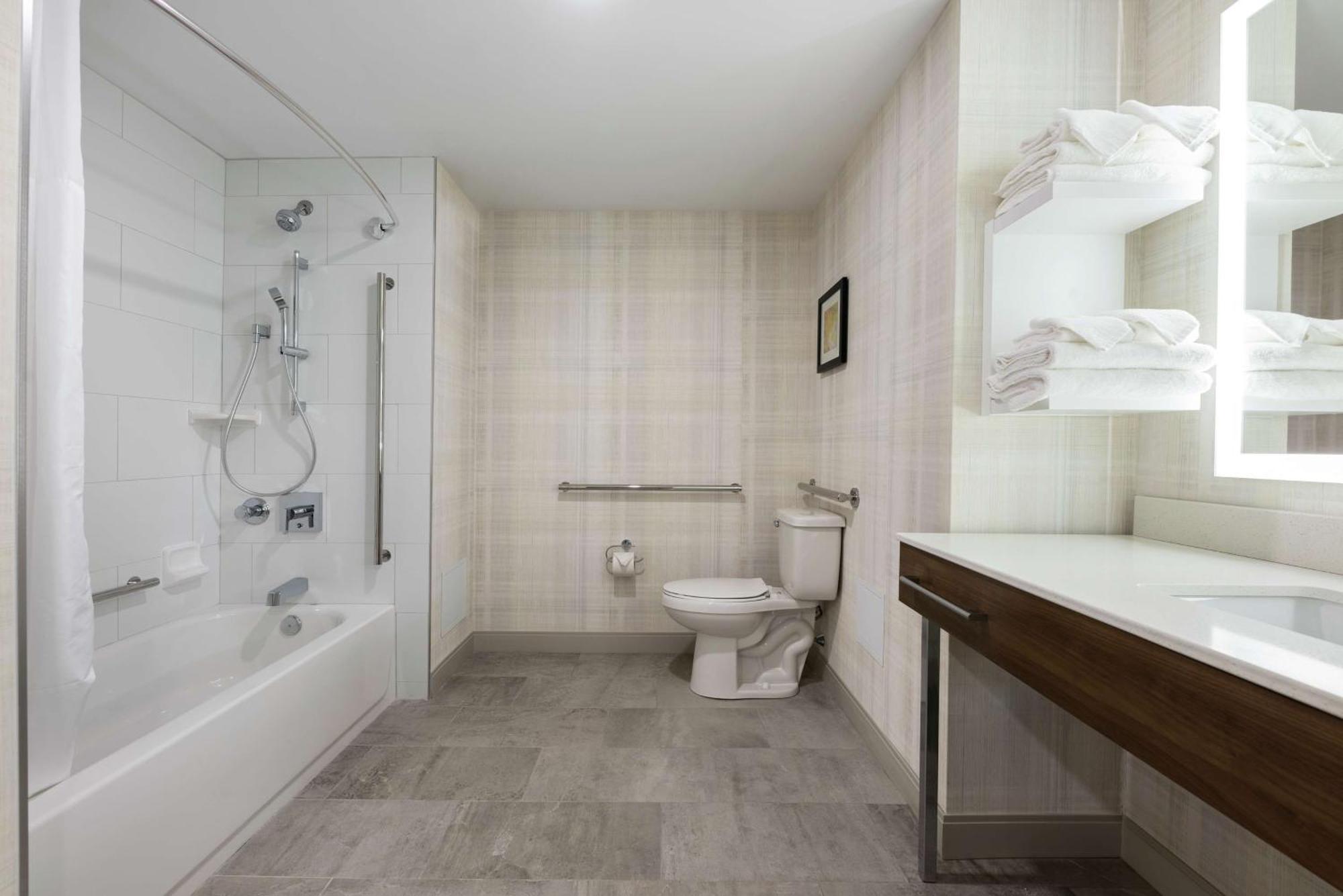 Hampton Inn & Suites Charlottetown Zewnętrze zdjęcie